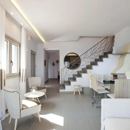 Fuer 6 Personen Und 1 Kind In Perigiali Vakantiehuis