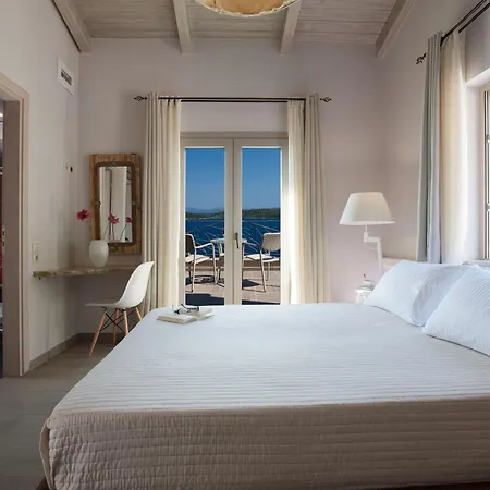 Fuer 6 Personen Und 1 Kind In Perigiali Vakantiehuis Nydri (Lefkada)